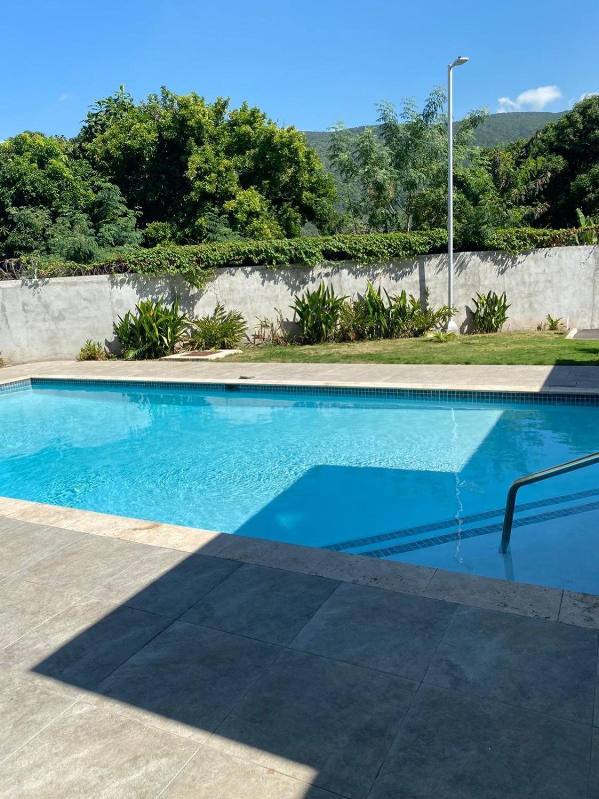 Luxury And Cozy Oasis W 24Hrs Pool Access At The Vineyard Kingston Apartment Exterior photo